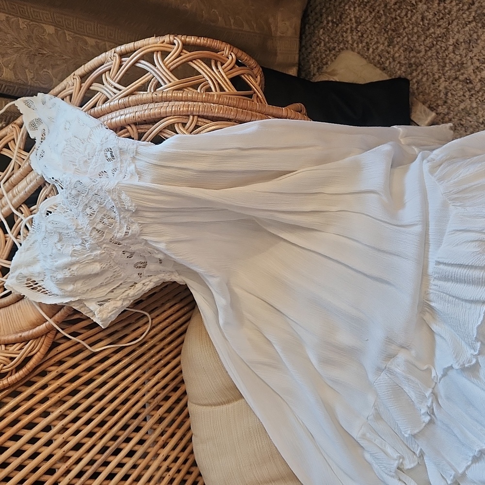 FREE PEOPLE Elegant White Lace Dress - Picture 4 of 4